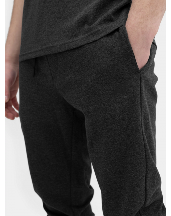 Dresowe joggery męskie 4F  - 5 buty zapaśnicze ubrania kostiumy